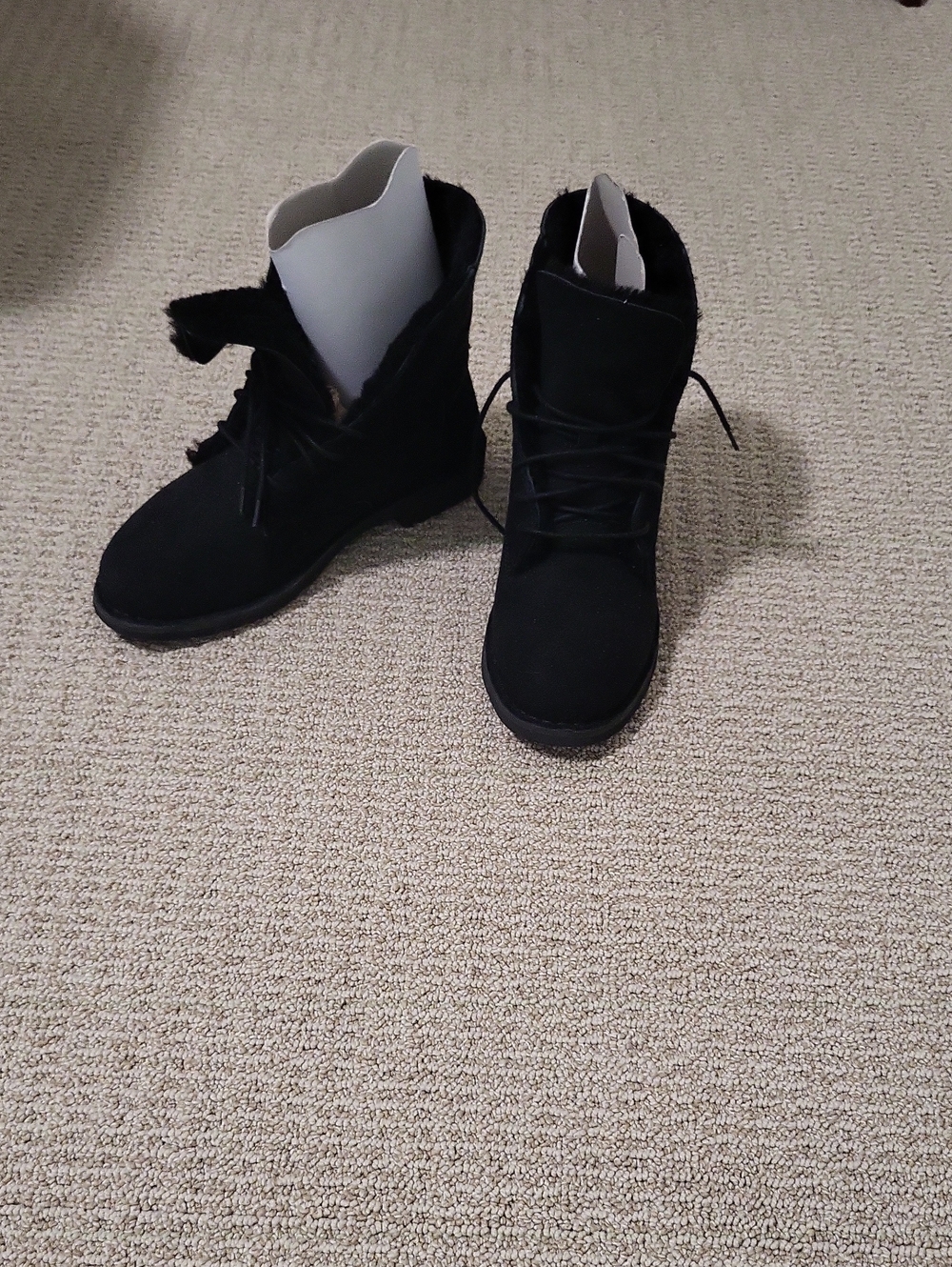 UGG Black Lined Lace-Up Winter Boots Brand New Never Worn